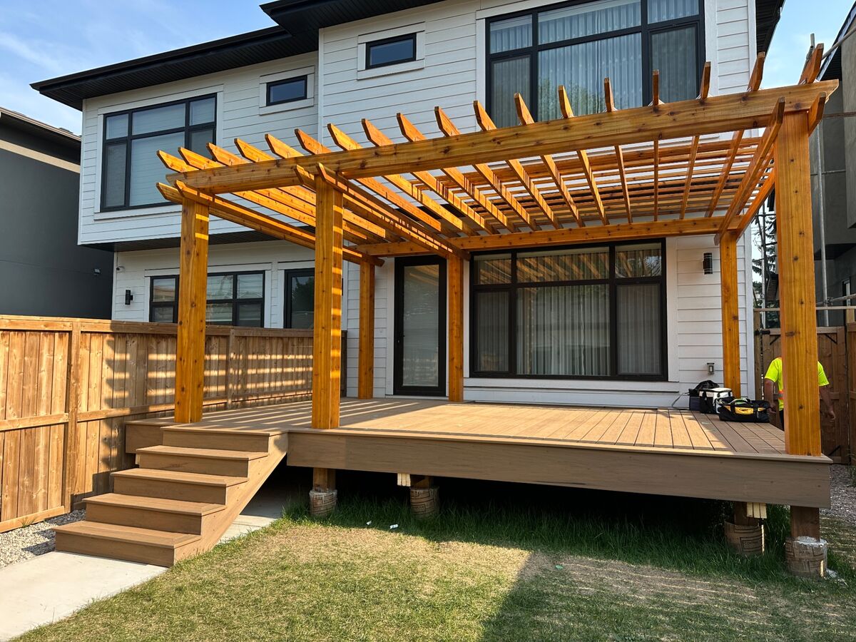 Castol Force | Quality Fence & Construction Contractors